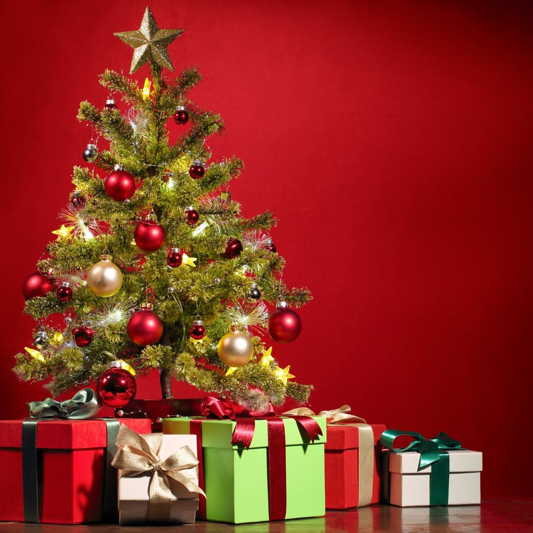 decorar la navidad en verde y rojo