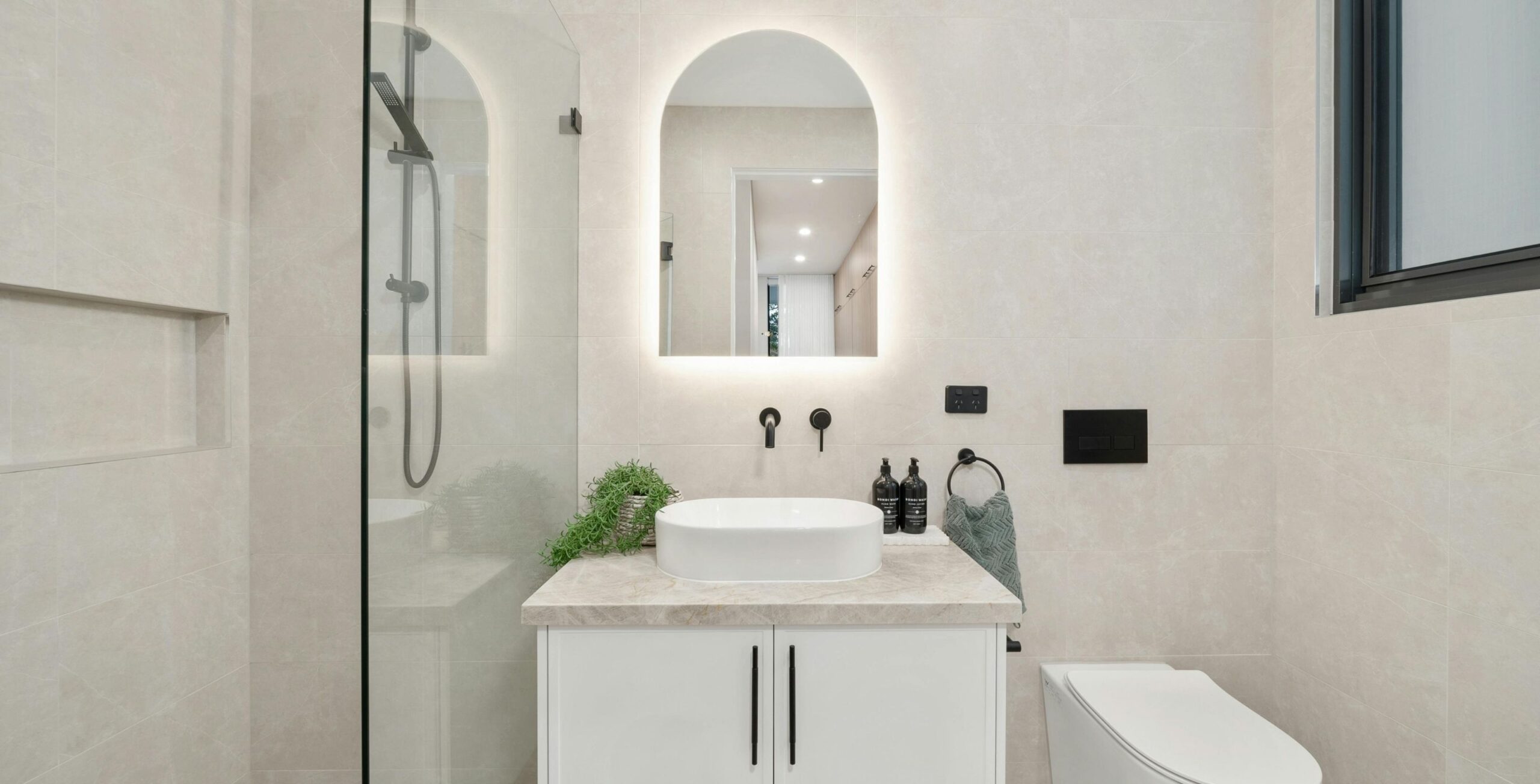 Soluciones minimalistas baños