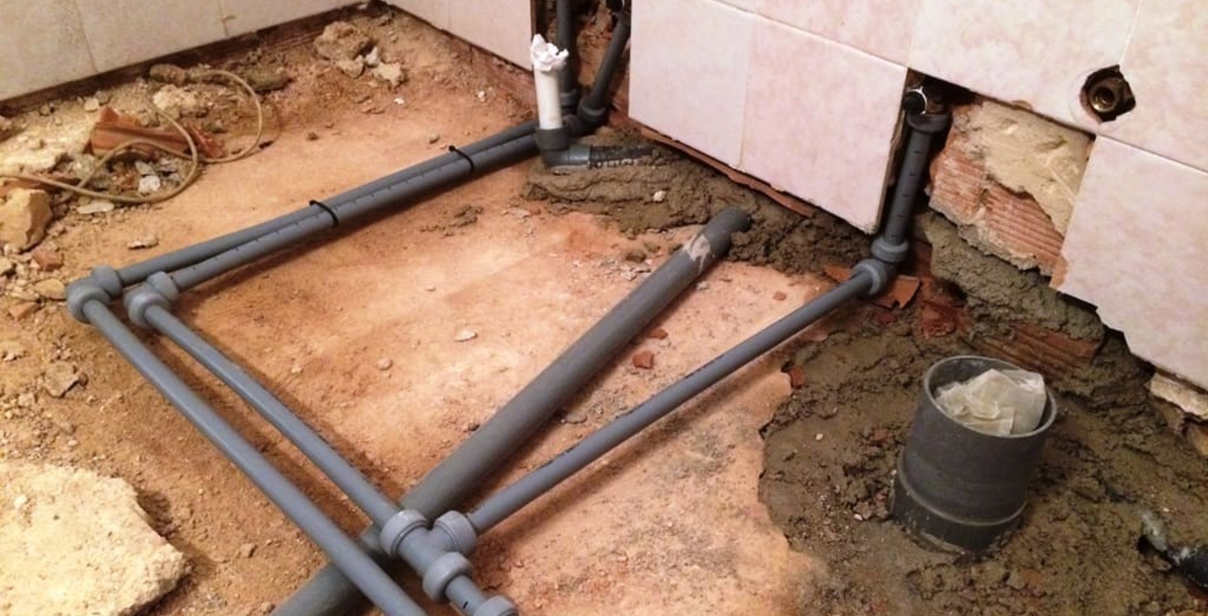 Que incluye una reforma integral Sustitucion de tuberias y fontaneri